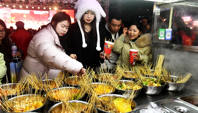特色夜市升騰煙火氣