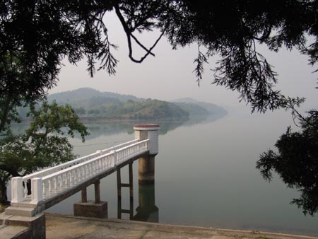 省水利風(fēng)景區(qū)紅石嘴水利樞紐工程