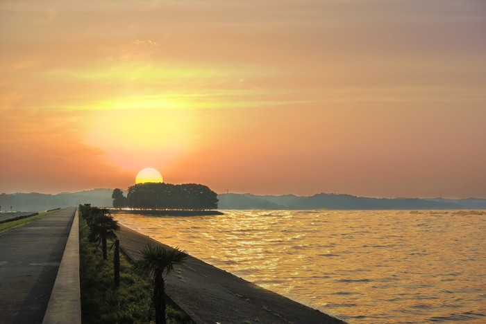 情人島
